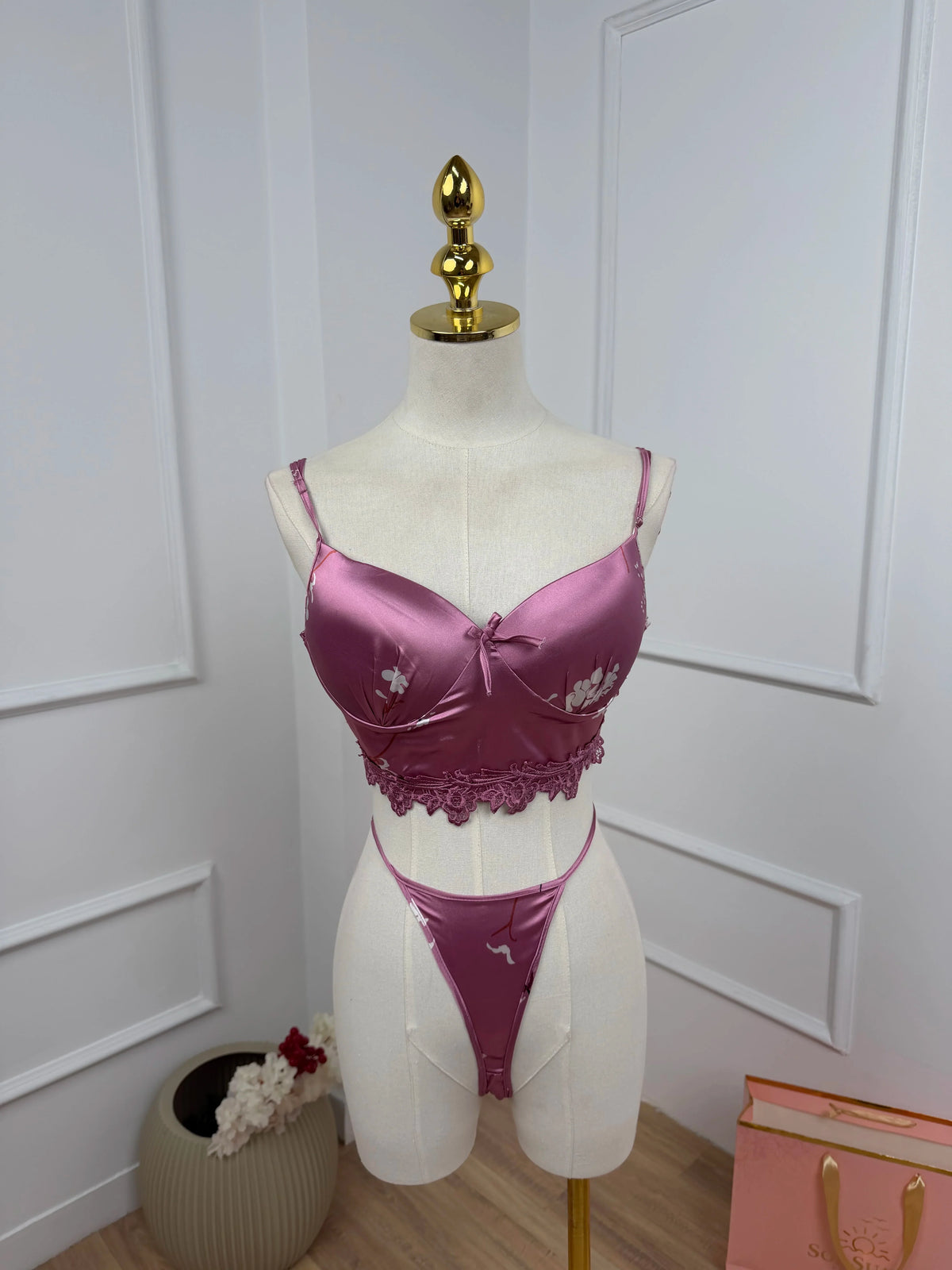 Sakura Fame — 10-Piece Luxury Set