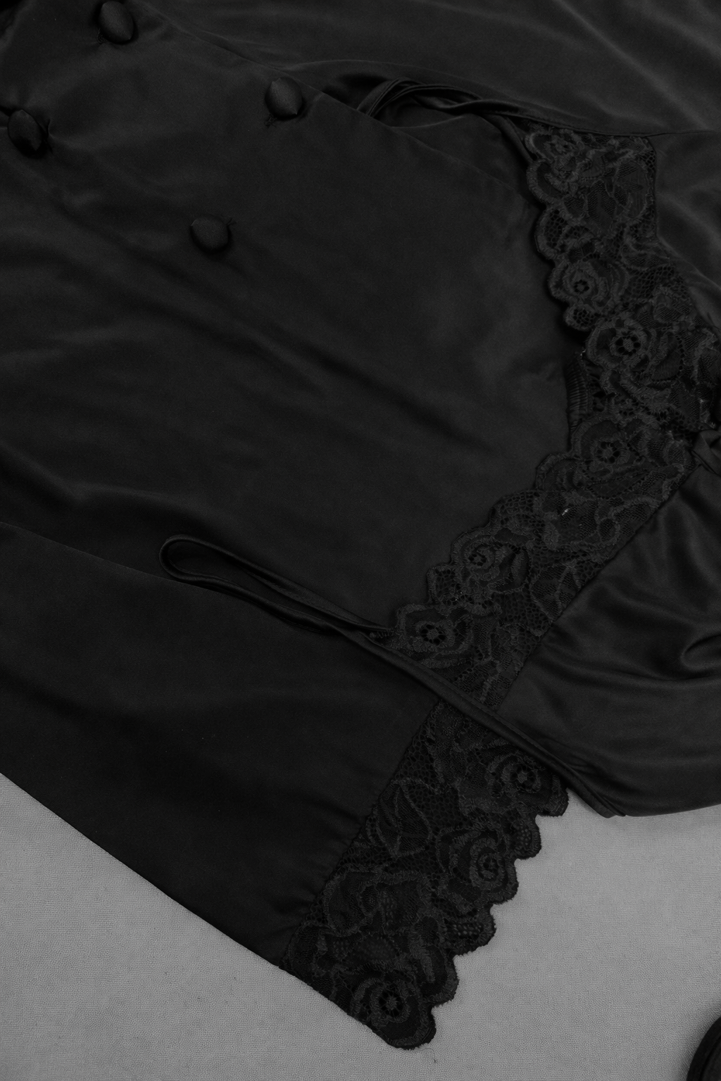 #Color_Black