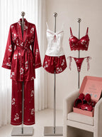 #Color_Ban red