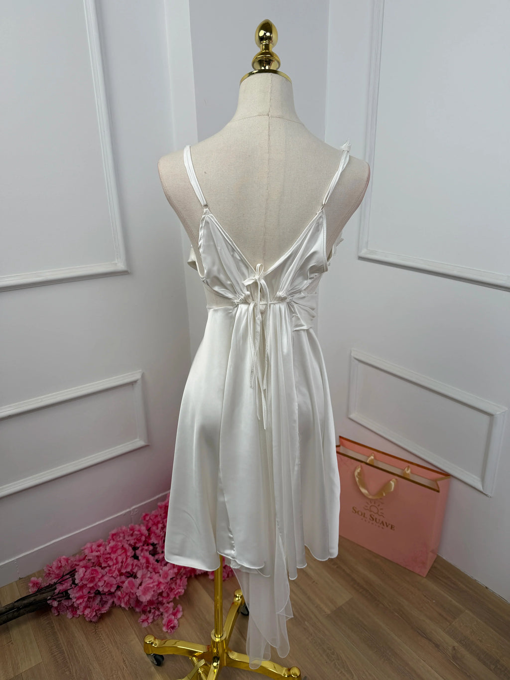 Rose Beryl — Luxury Silk Satin Nightdress