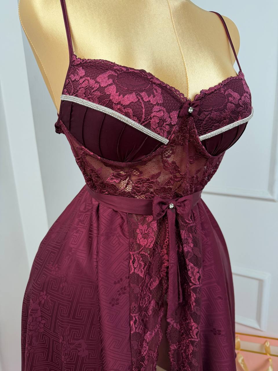#Color_Burgandy