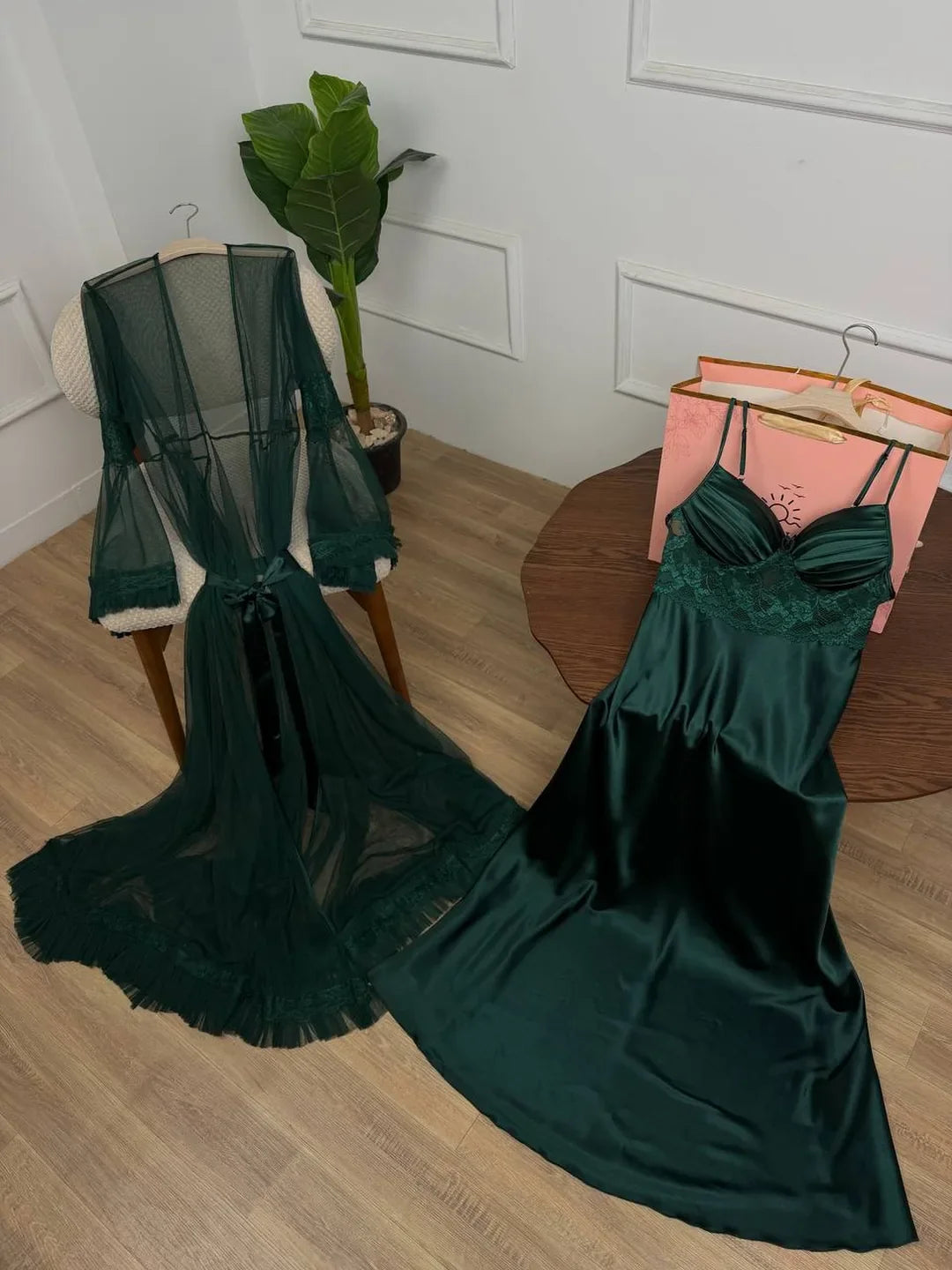 #Color_Dark green
