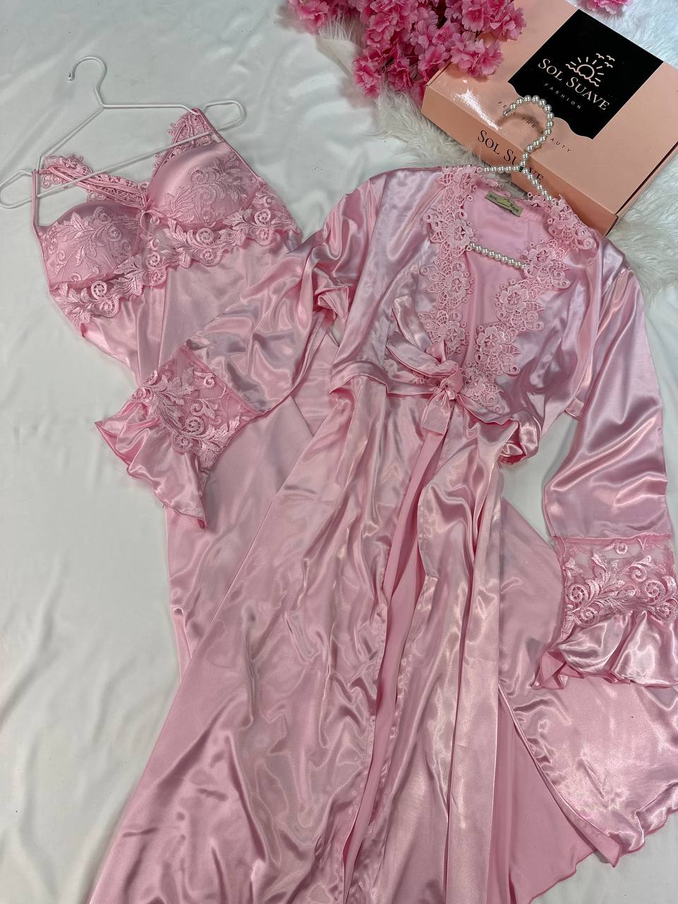 #Color_Pink 