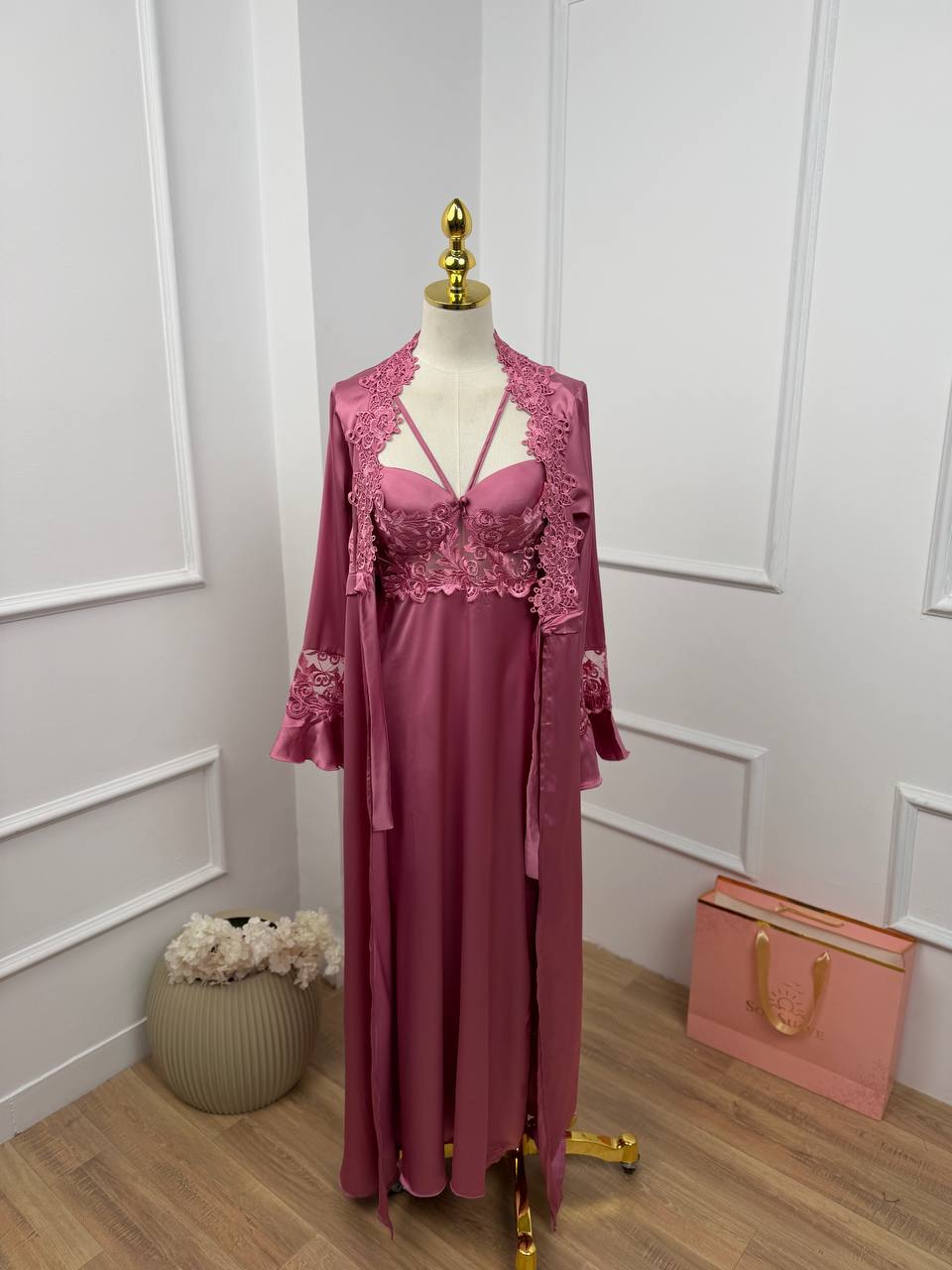 #Color_Mauve