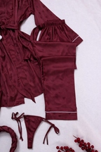#Color_Deep Red