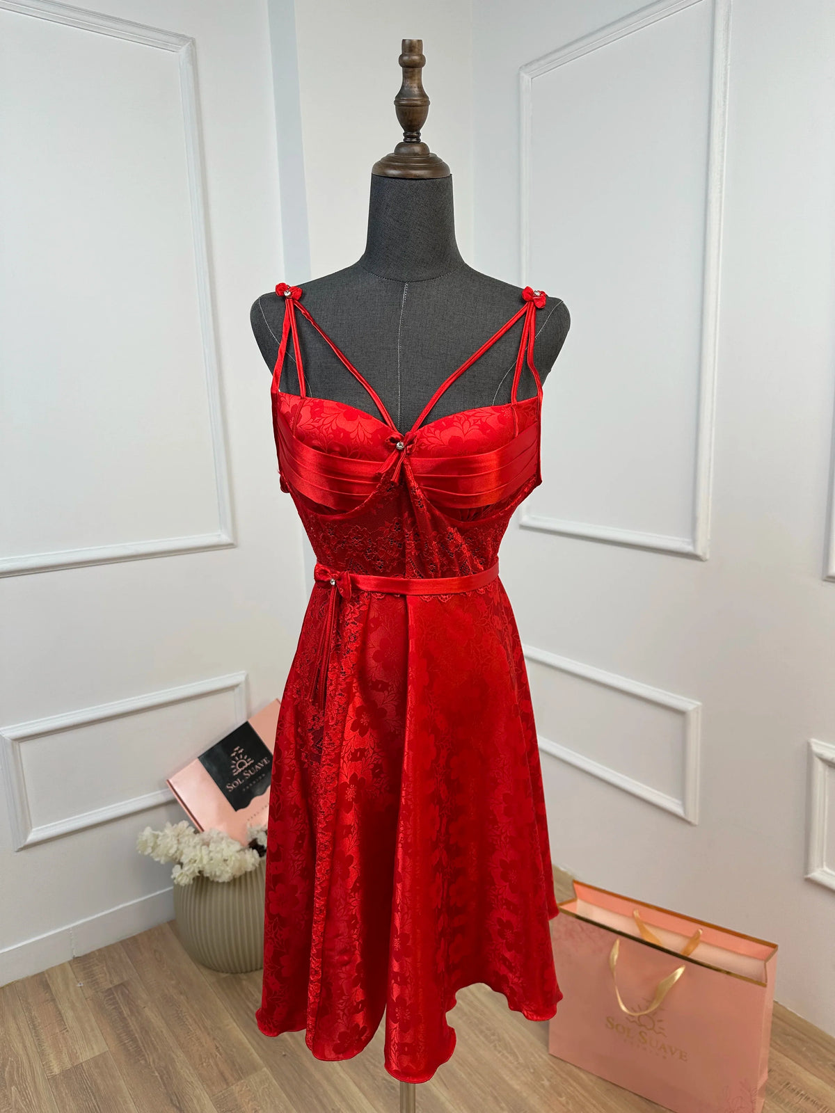 #Color_Red