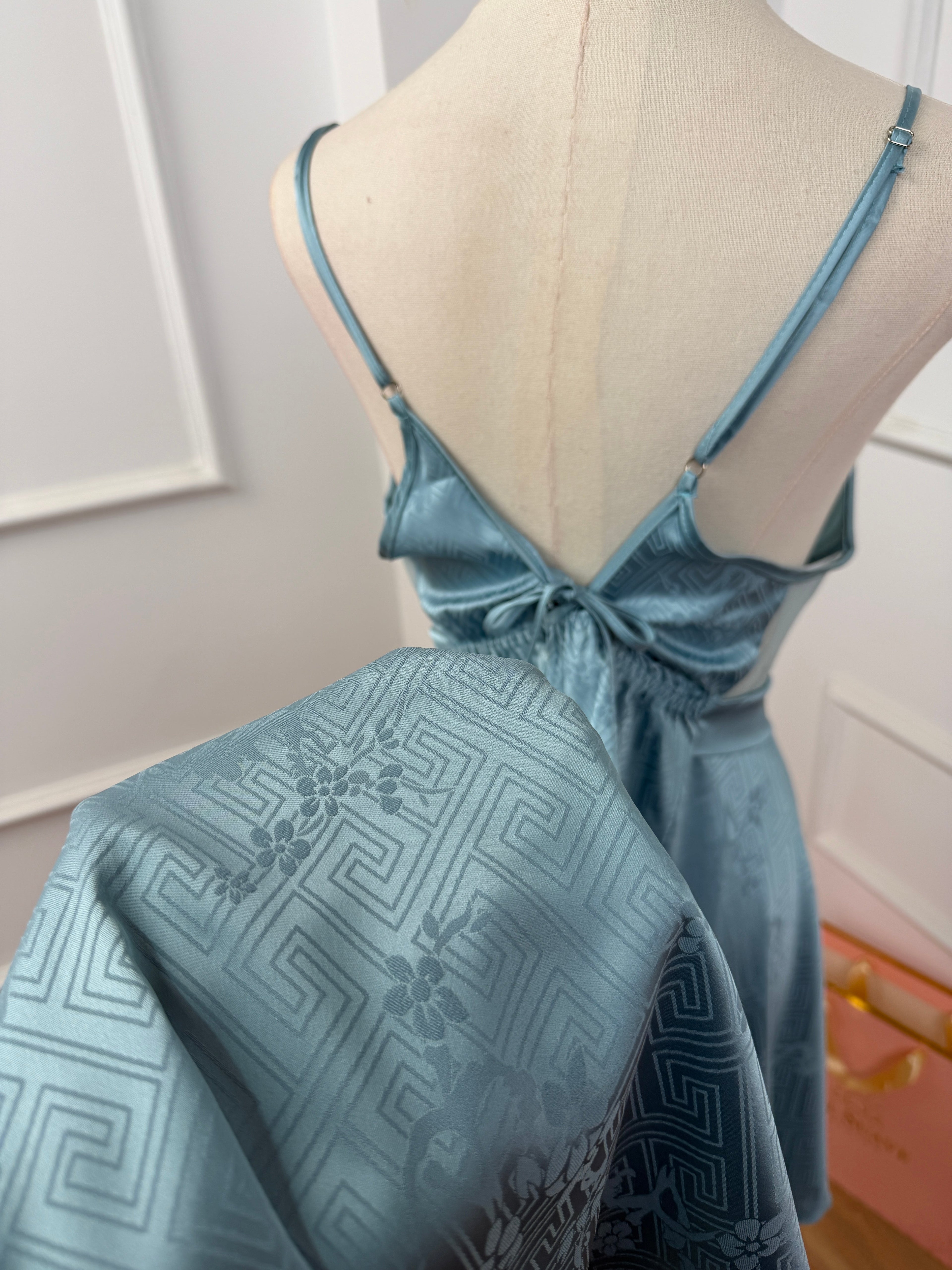 #Color_Baby blue
