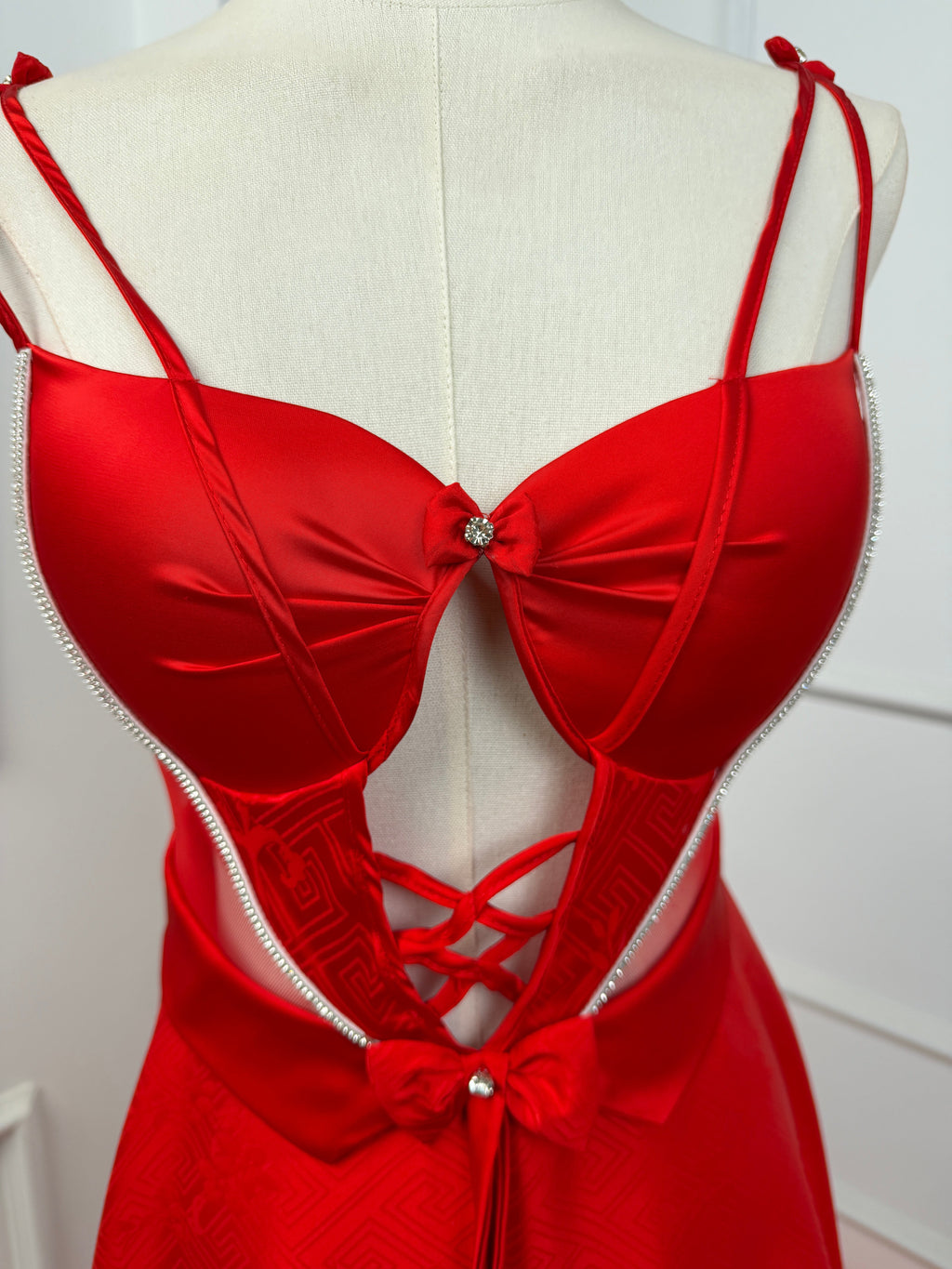 #Color_Red
