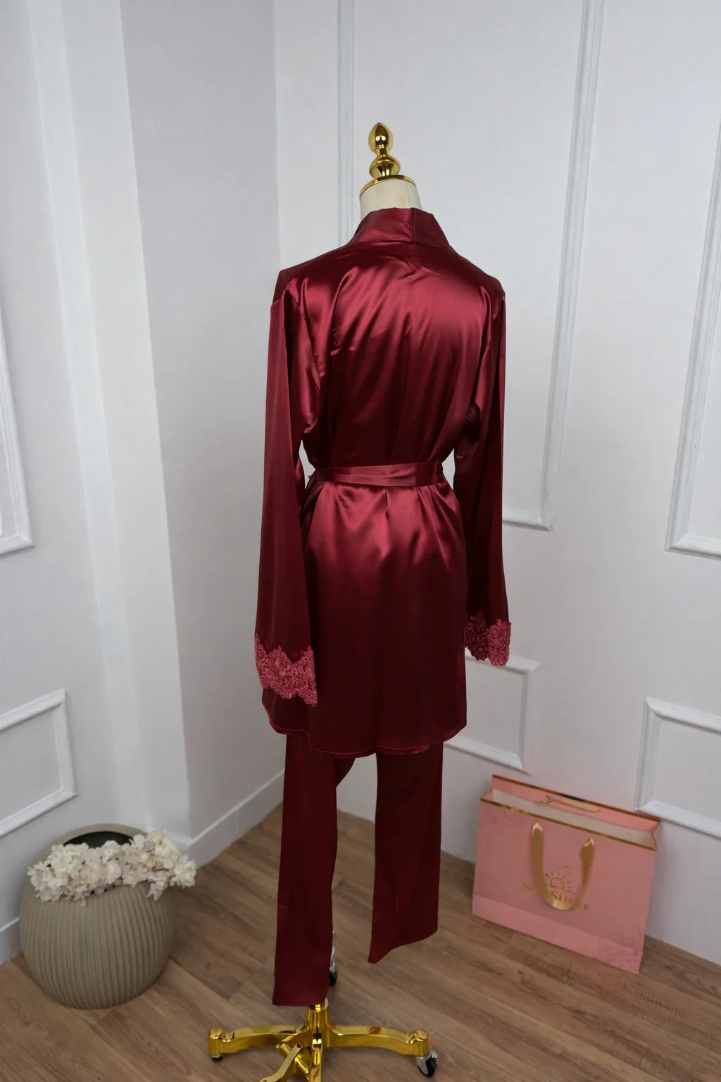 #color_burgundy