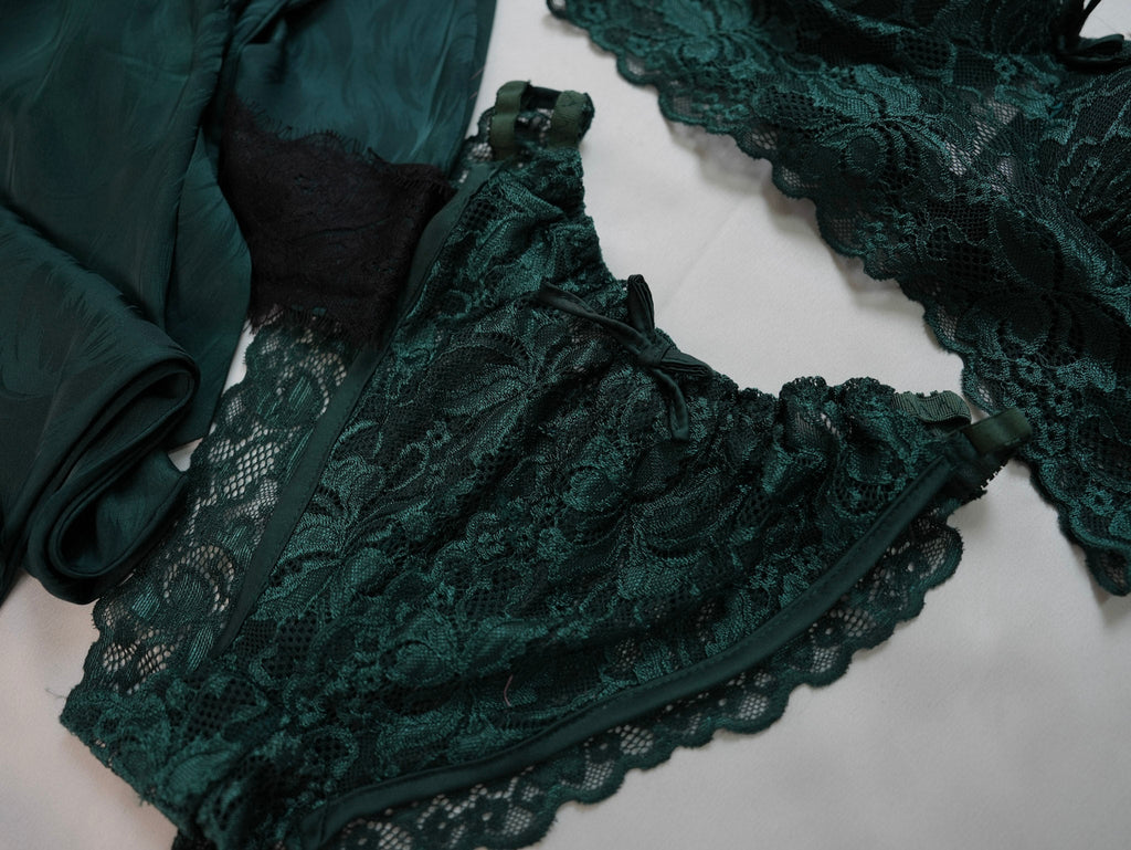#Color_Dark green