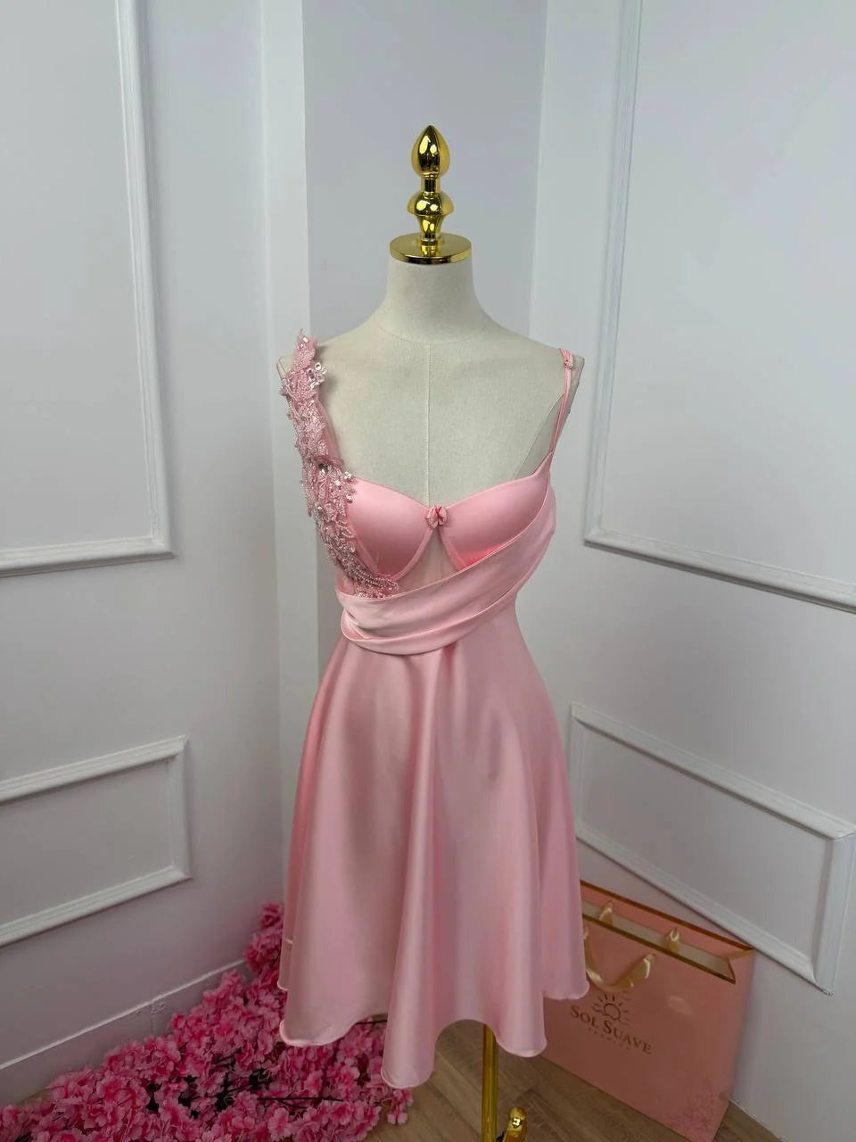 #Color_Pink