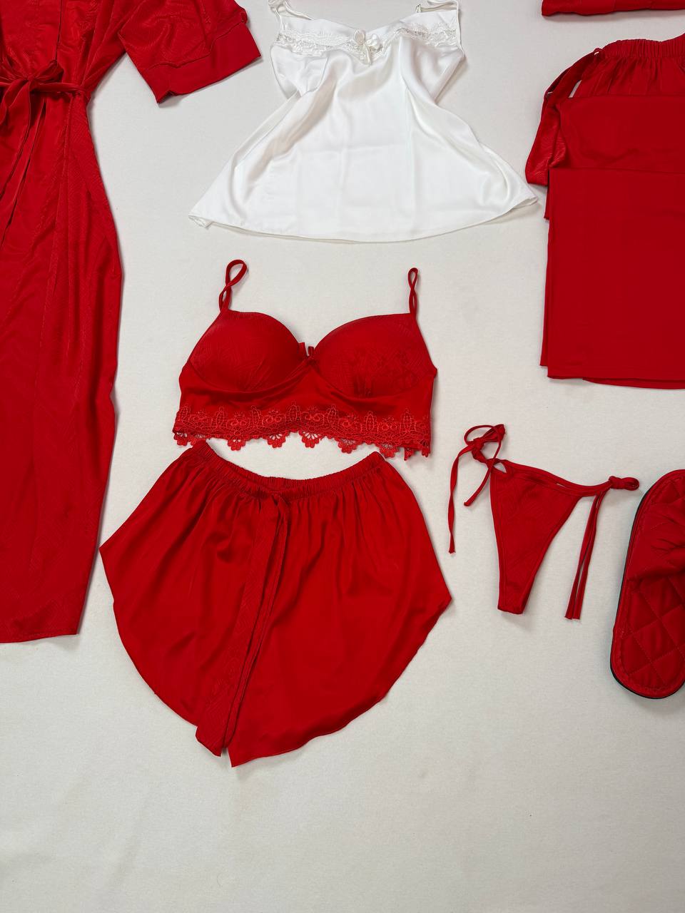 #Color_Red