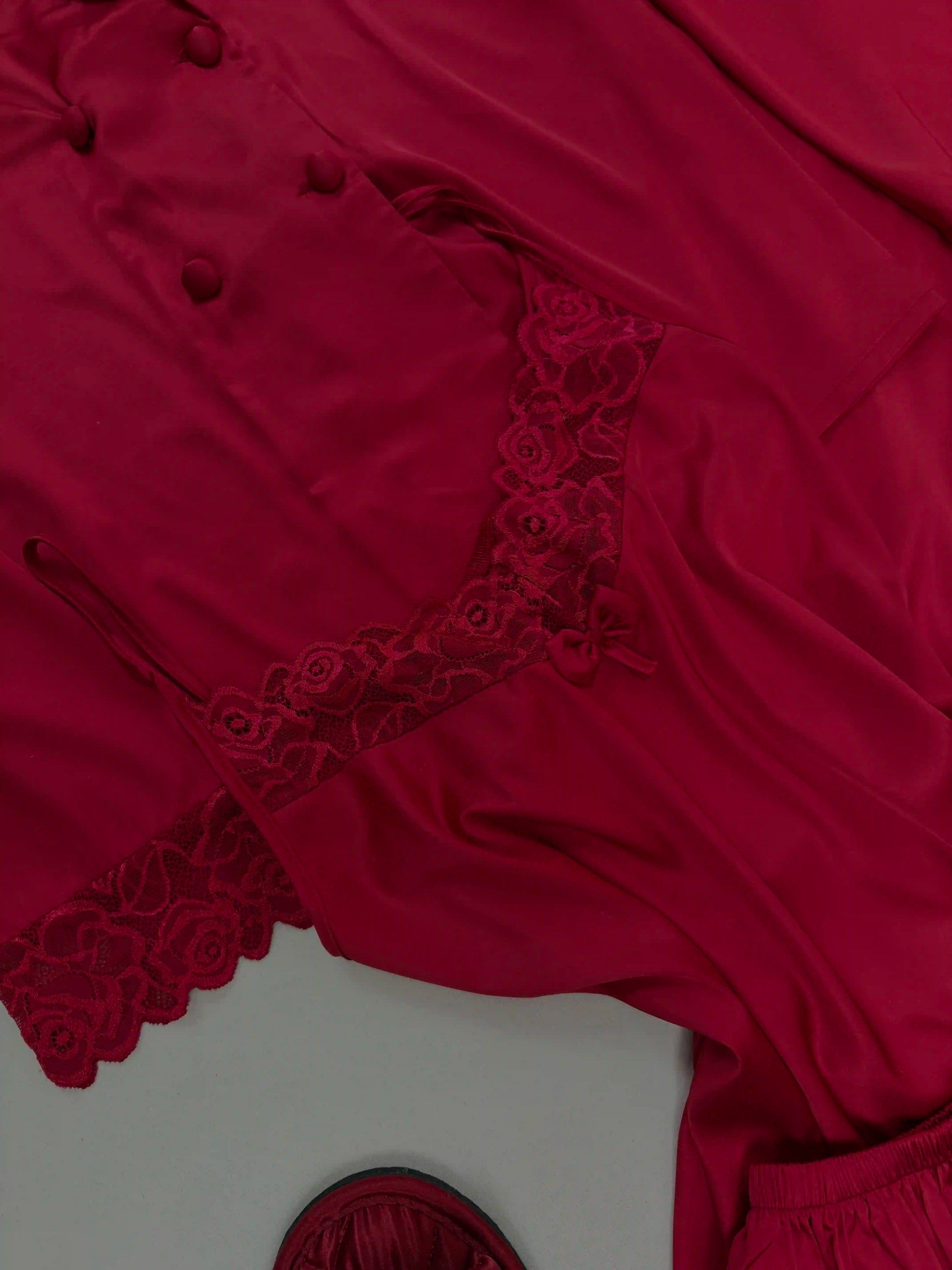 #Color_Burgandy