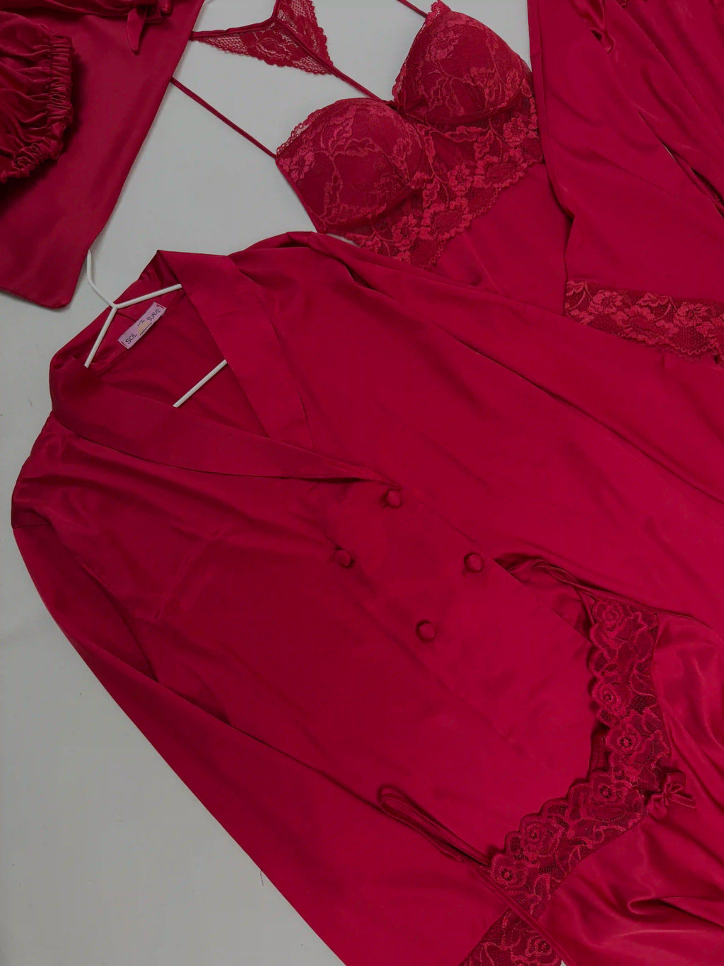 #Color_Burgandy